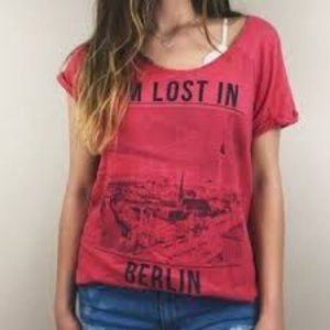 2/$24 Mango I’m Lost in Berlin red graphic T-shirt